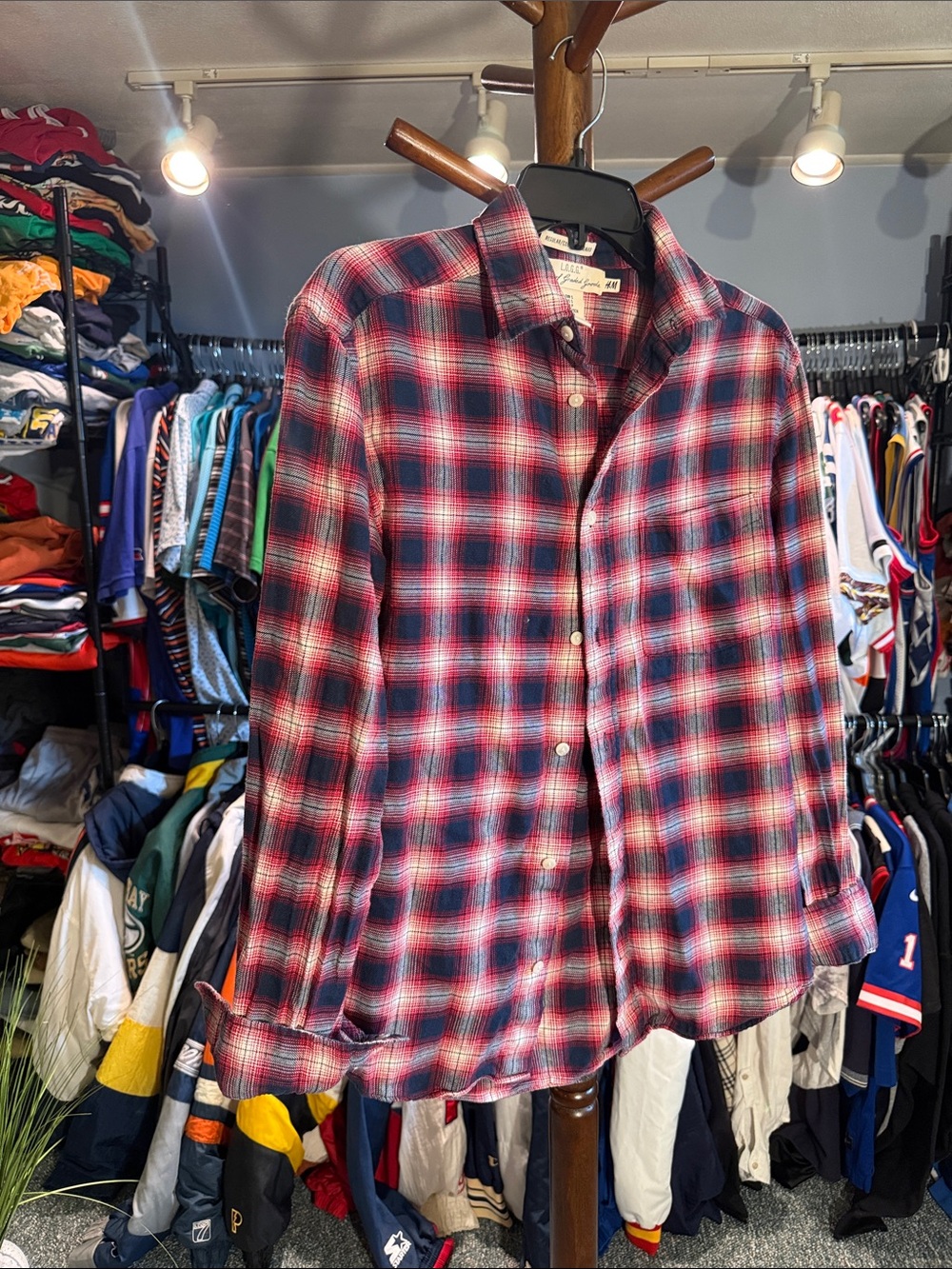 H&M Men's Red and Navy Plaid Button-Up Shirt